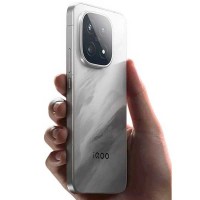 Vivo iQOO 15