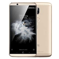 ZTE Axon 7S